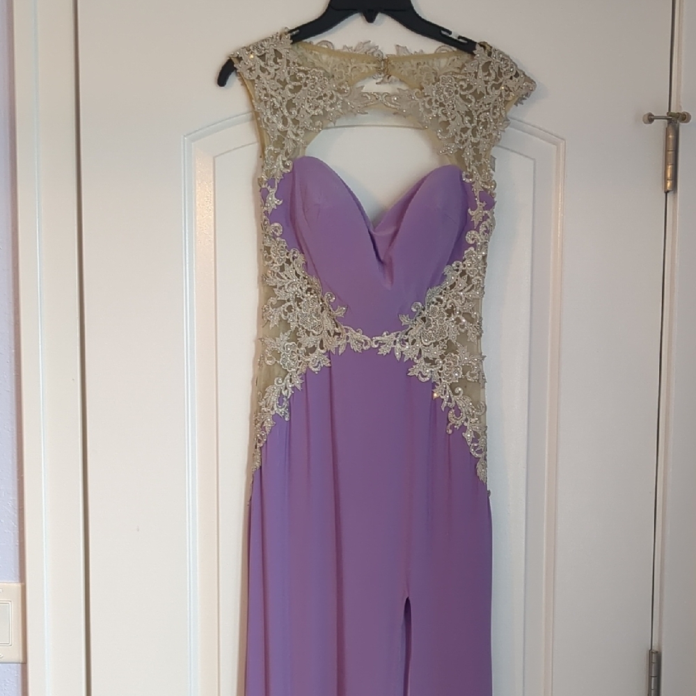 Elegant Purple and Cream Lace Dress